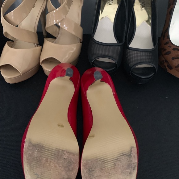 Sexy Red Peep Tor Pumps - Picture 4 of 6